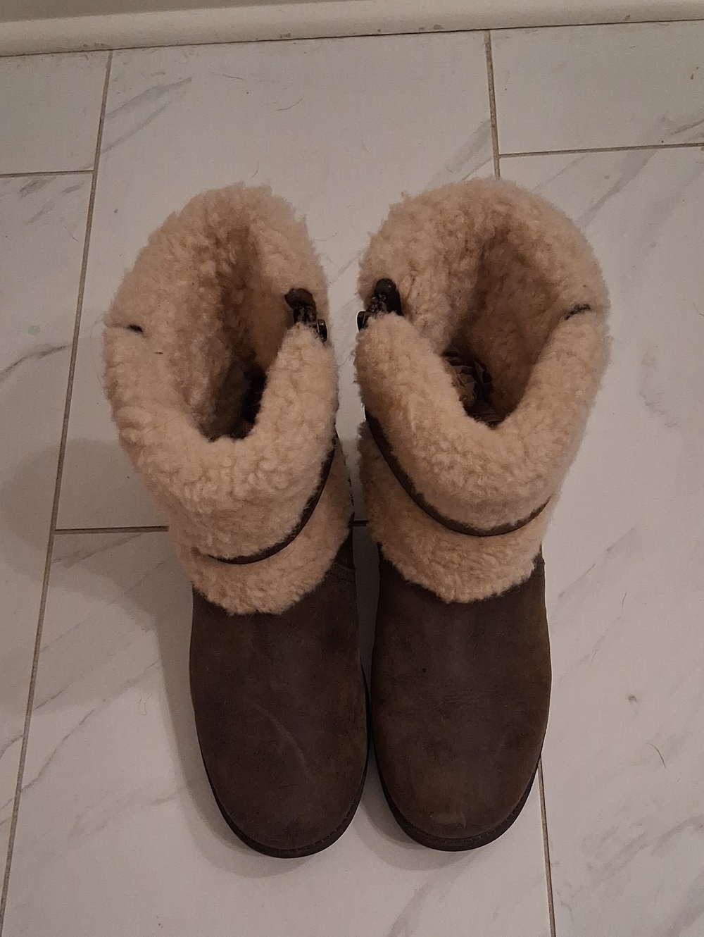 UGG Blayre Leather Shearling Moto Boots Brown Buckle Ankle Winter Boots US 9.5 - Picture 5 of 10